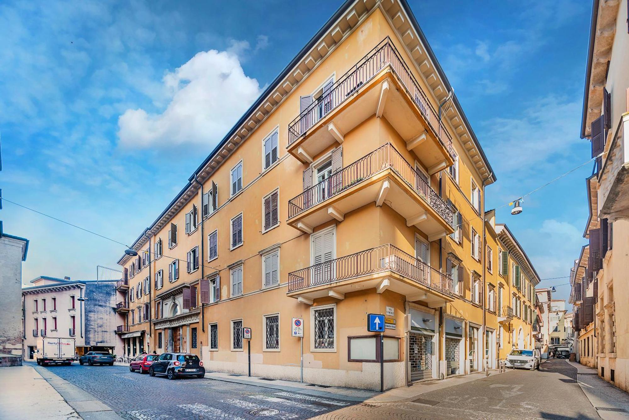 Italianflat - Arena By Side, Old Town Apartment Verona Exterior photo
